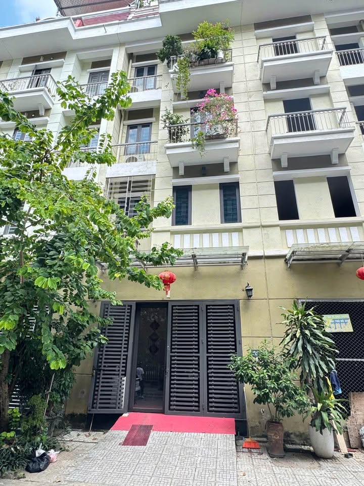 Nhà đẹp 5 tầng khu đô thị Phú Lương - Hà Đông 62.5m² chỉ 1.5 tỷ - Chính chủ bán gấp!