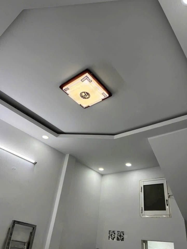 Nhà mặt tiền Hồng Bàng, Quận 6 - 17m² giá chỉ 1.5 tỷ - Đầu tư sinh lời ngay!