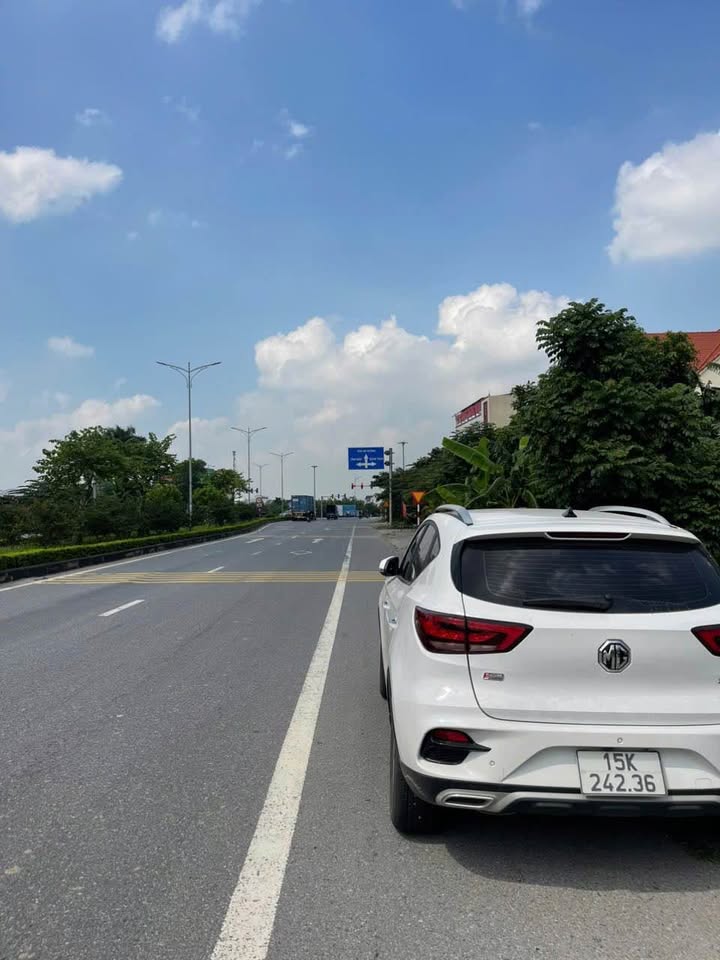 Warehouse mặt tiền đường World Bank An Dương 350m² - Giá tốt cho nhà đầu tư!