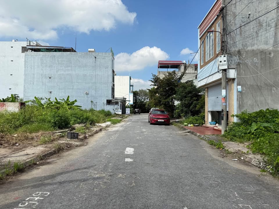 Chung cư tổ 6 Thị Trấn An Dương 92,6m² - Đầu tư sinh lời hấp dẫn!