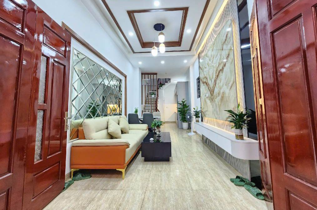 Nhà phố Giáp Nhị 36m² giá 7 tỷ - Khu dân cư VIP, ô tô tránh nhau!