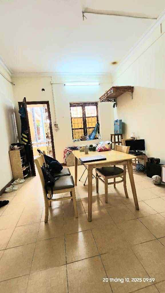 Căn hộ Đặng Tiến Đông 45m² giá 3.84 tỷ - Sáng thoáng, ô tô đỗ sân!