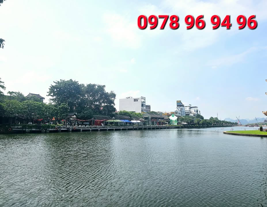 Tòa nhà 11 tầng mặt phố Nguyễn Trãi 192m² giá 100 tỷ - Đầu tư sinh lời ổn định!