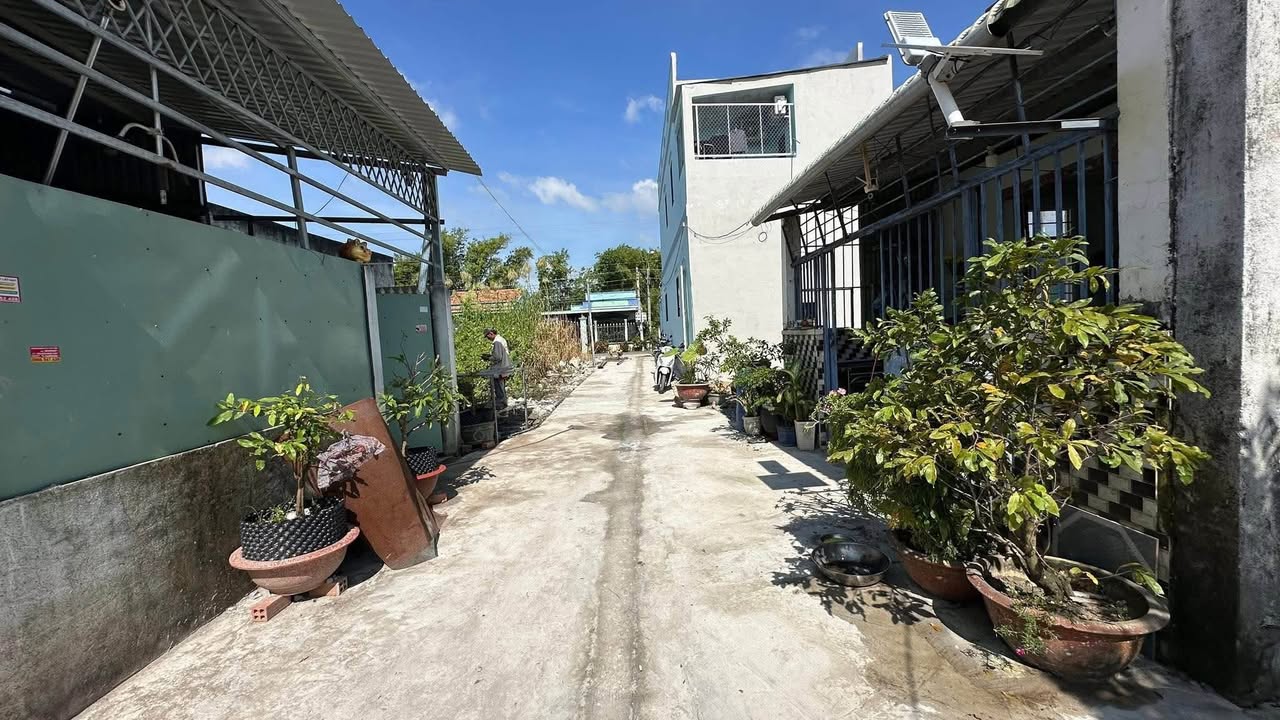 Nhà mới Cần Giuộc 100m² giá 2.25 tỷ - Pháp lý sổ đỏ chính chủ!