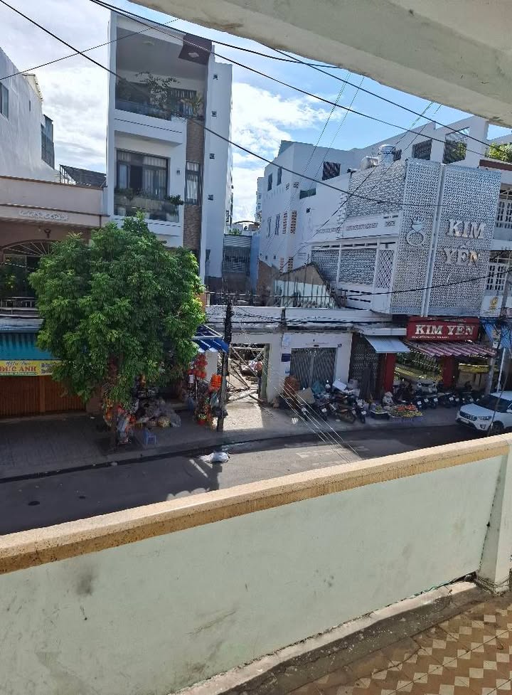 Chung cư Chợ Đầm Nha Trang 50m² giá 1.47 tỷ - Tiện nghi và gần biển!