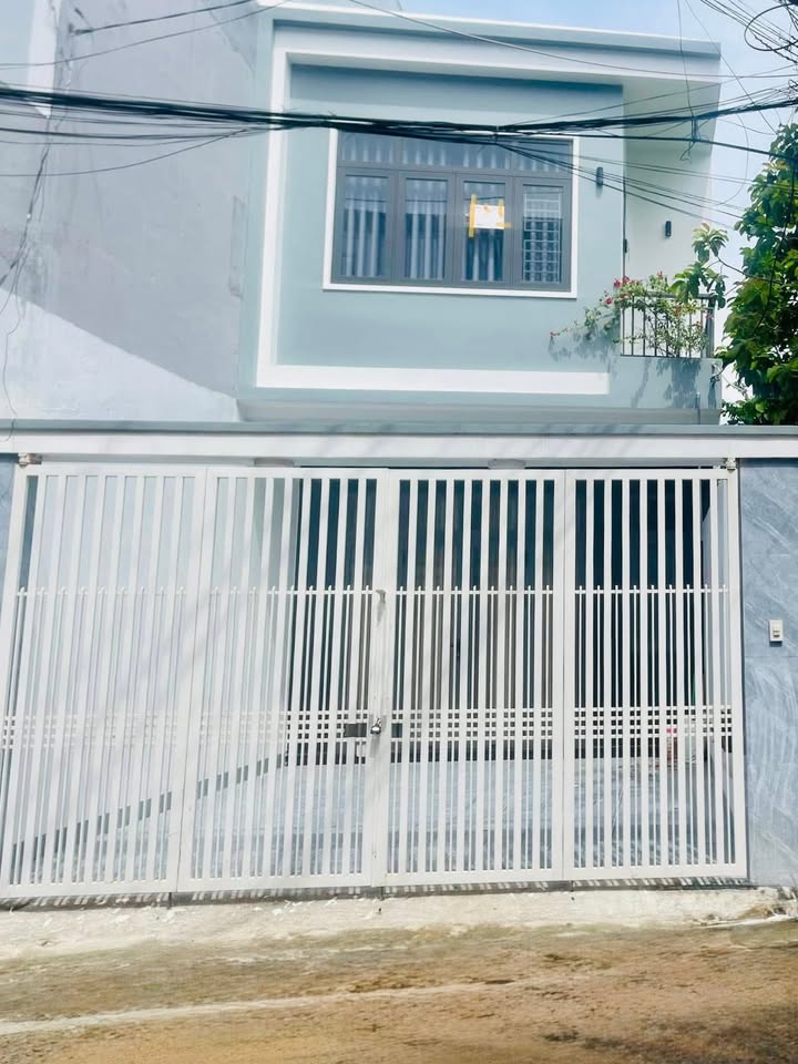 Nhà 2 Mê Phường 9, Tuy Hòa 60m² giá 2.3 tỷ - Tiện ích đầy đủ, sẵn sàng ở ngay!