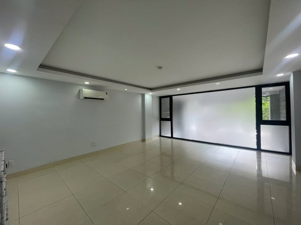 Cho thuê tòa nhà văn phòng Đống Đa Thanh Khê 45m² - Giá tốt chỉ 6 triệu/tháng!