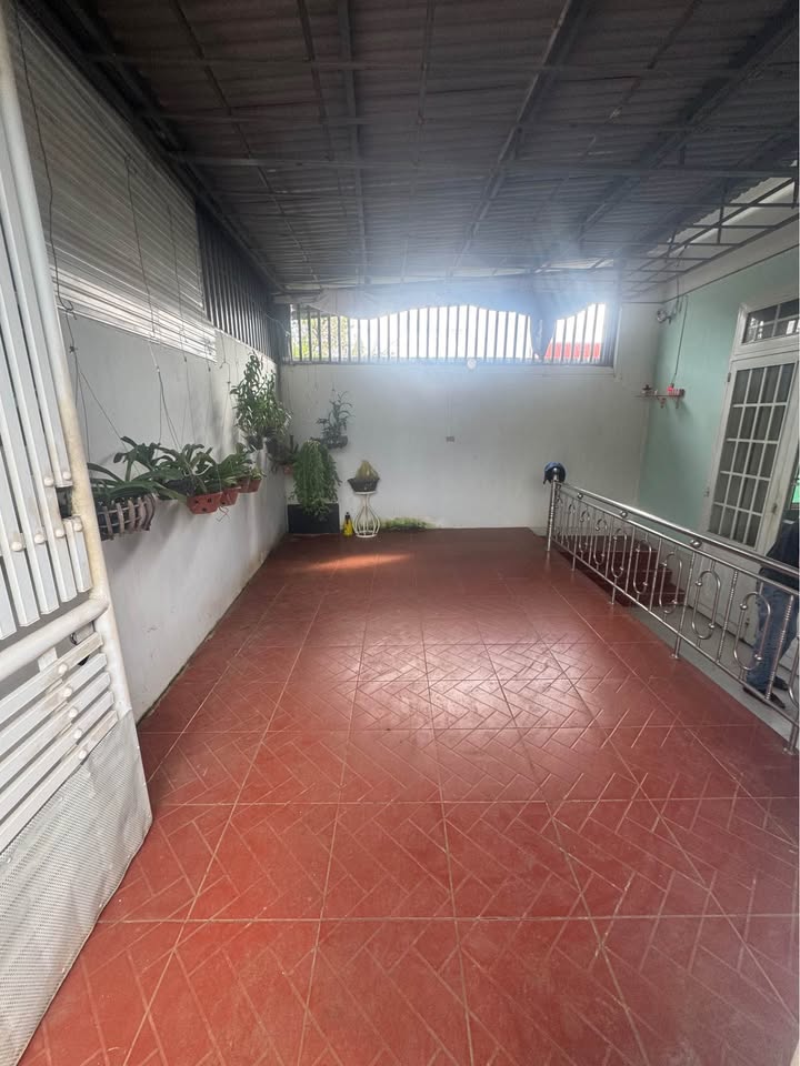 Nhà kiên cố hẻm 95 Nguyễn Thị Định, Buôn Ma Thuột 175m² chỉ 1.5 tỷ - An ninh tốt, nội thất đầy đủ!