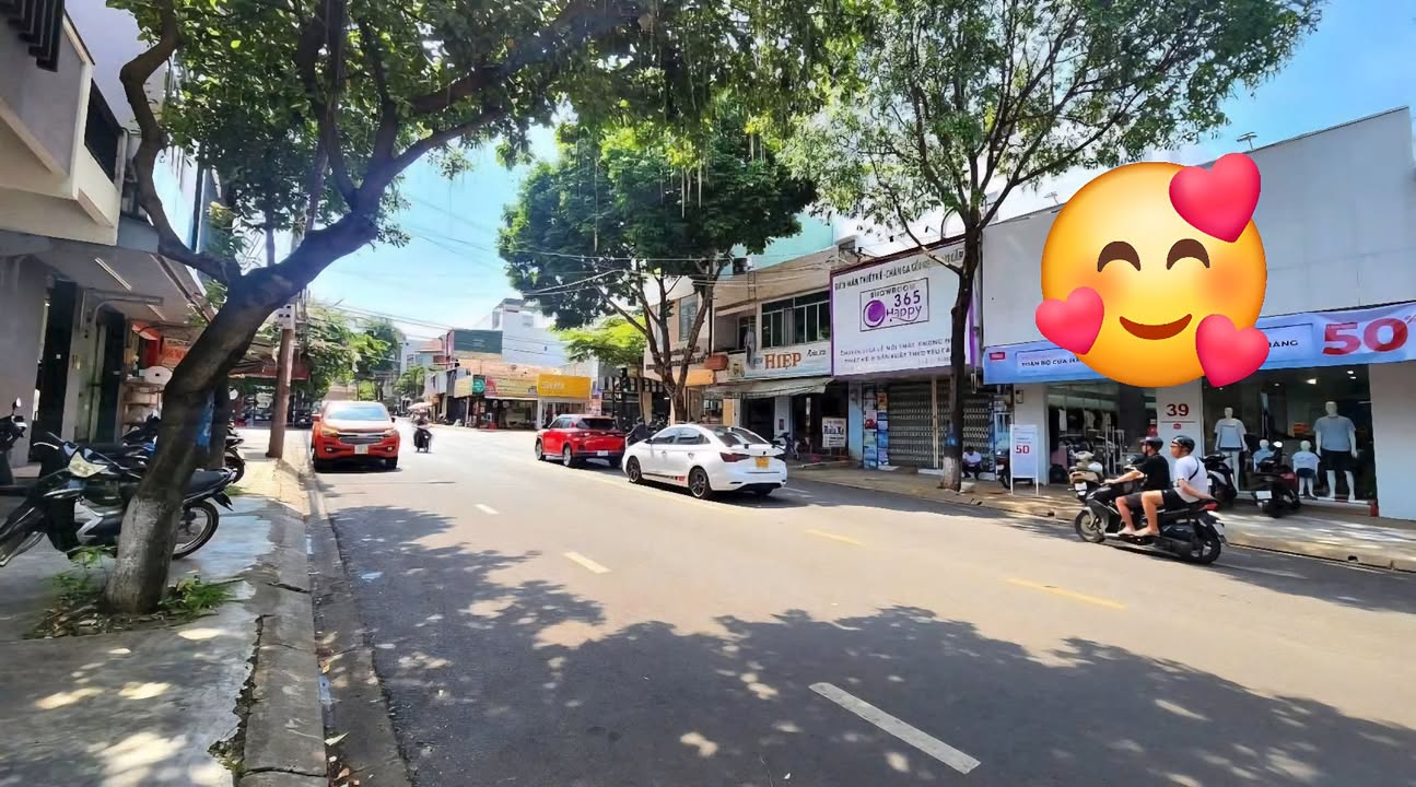 Nhà mặt tiền Nguyễn Thị Minh Khai, Buôn Ma Thuột 103.95m² giá 10.8 tỷ - Vị trí kinh doanh đắc địa!