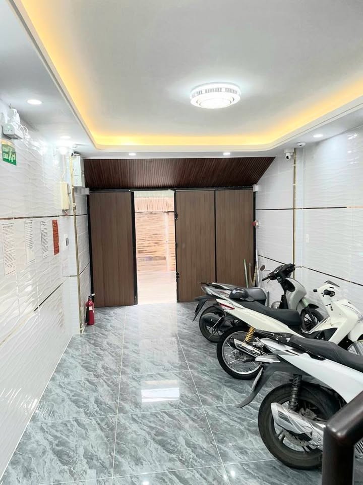 Căn hộ dịch vụ 9 phòng Lũy Bán Bích, Tân Phú 60m² giá 8 tỷ - Đầu tư sinh lời ổn định!