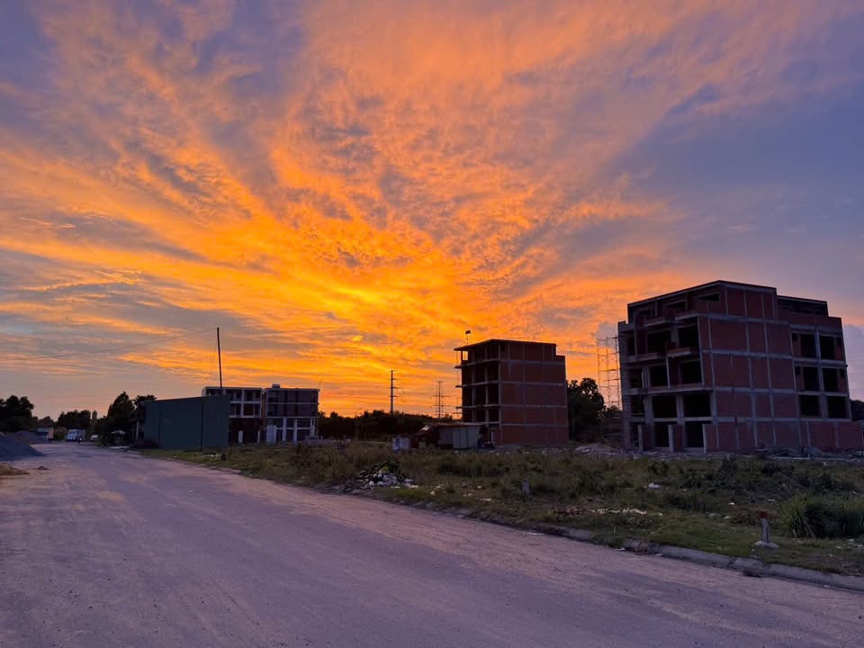 Nhà phố Thủ Đức 60m² giá chỉ 4.8 tỷ - Thiết kế hiện đại và sang trọng!