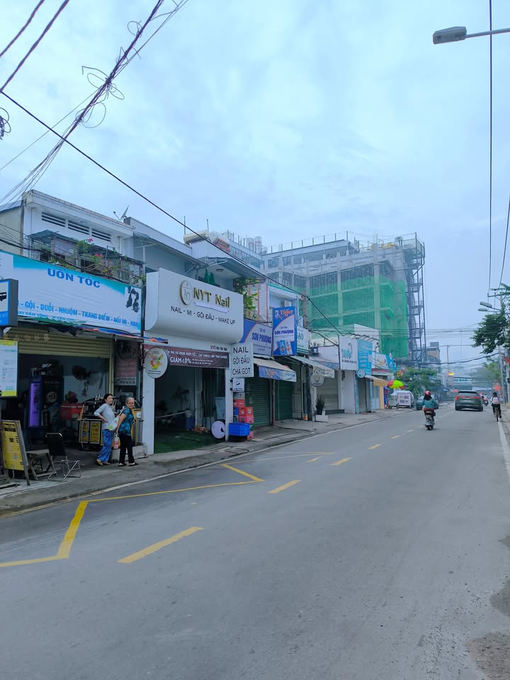 Nhà mặt tiền đường số, P. Tân Quy, Q. 7 - Diện tích 120m² giá 10,9 tỷ - Kinh doanh thuận lợi!