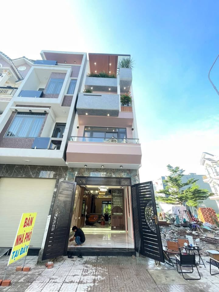 Nhà phố hiện đại tại An Phú, Thủ Đức 64m² giá 5.8 tỷ - Không gian sống lý tưởng!