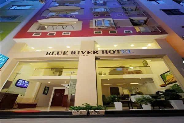 Bán Hotel 6 tầng ngay Phố Tây Bùi Viện, Quận 1 - Giá 37.5 tỷ, HĐT 80 triệu/tháng!