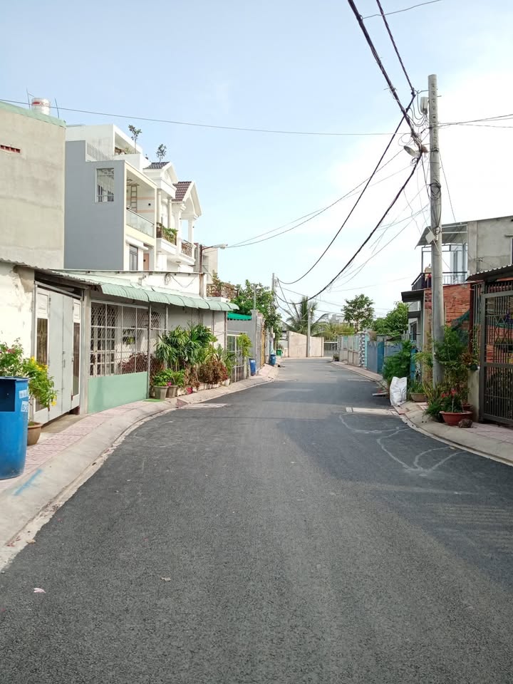 Đất mặt tiền Đường 102 Tăng Nhơn Phú A 180m² giá 12 tỷ - Cơ hội đầu tư hấp dẫn!