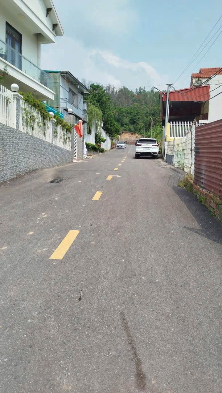 Đất nền Hùng Thắng Bãi Cháy 82m² giá 2 tỷ - Cơ hội vàng cho nhà đầu tư!