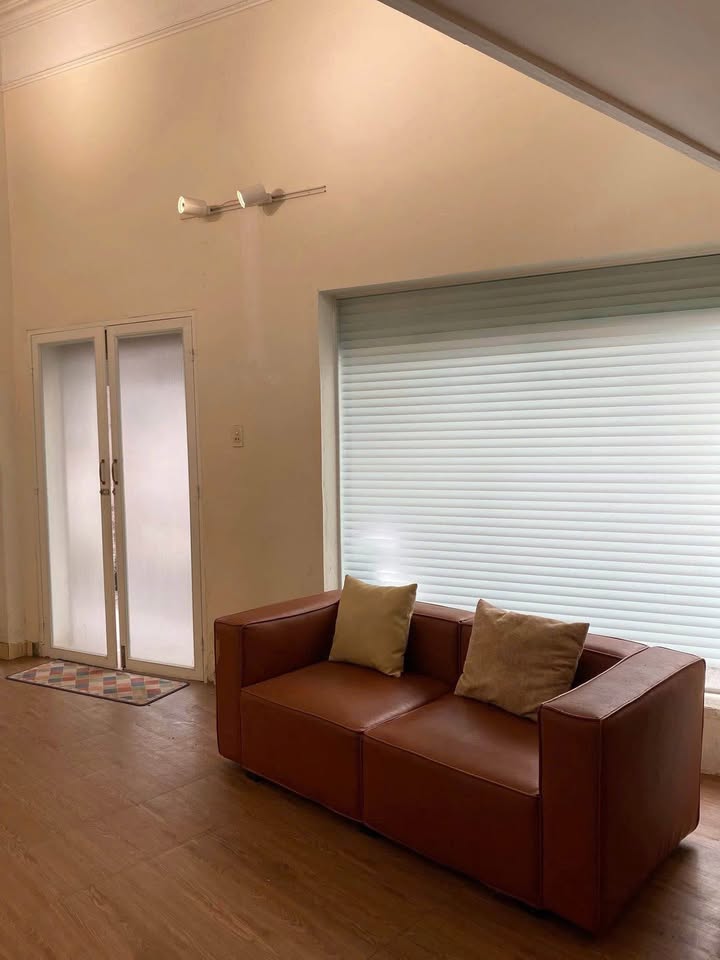 Nhà cho thuê mặt ngõ 170 Phạm Hữu Điêu, Hải Phòng 40m² - Thích hợp kinh doanh làm đẹp