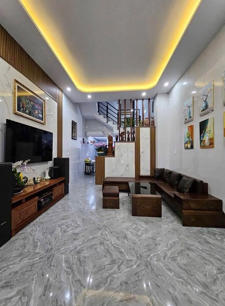 Nhà 2 tầng hoàn thiện tại KĐT Đông Nam Thủy An, gần Aeon Mall - Giá 3 tỷ!