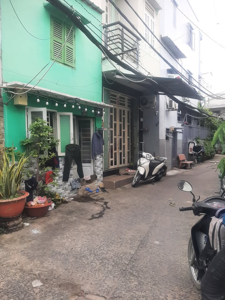 Nhà 4 tầng Tạ Quang Bửu, Q8, diện tích 93m² - Đầu tư sinh lời ngay!