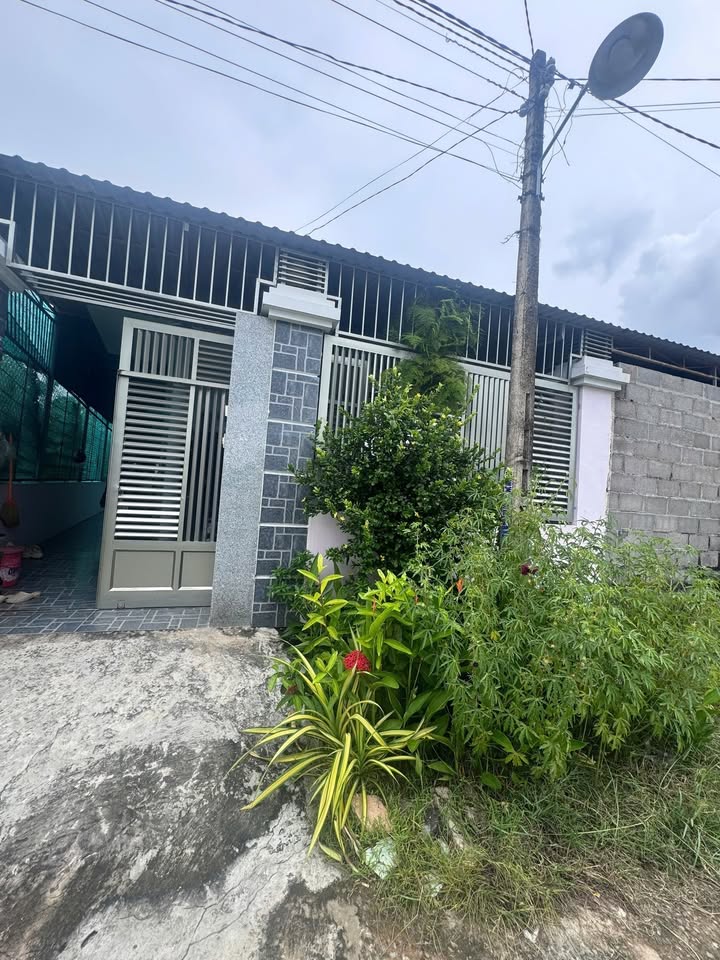 Nhà bán Phong Nẫm, Phan Thiết 200m² giá 2.6 tỷ - Cơ hội đầu tư tốt!