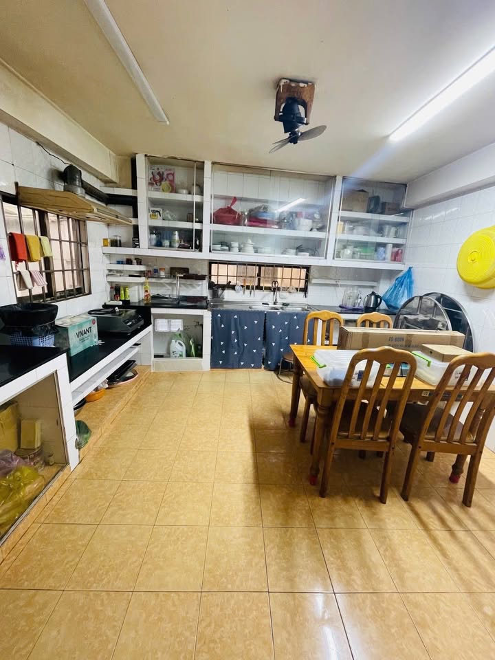 Nhà Hẻm 418 Trần Phú, Quận 5, 57m² giá 9.7 tỷ - Đầu tư sinh lời ngay!