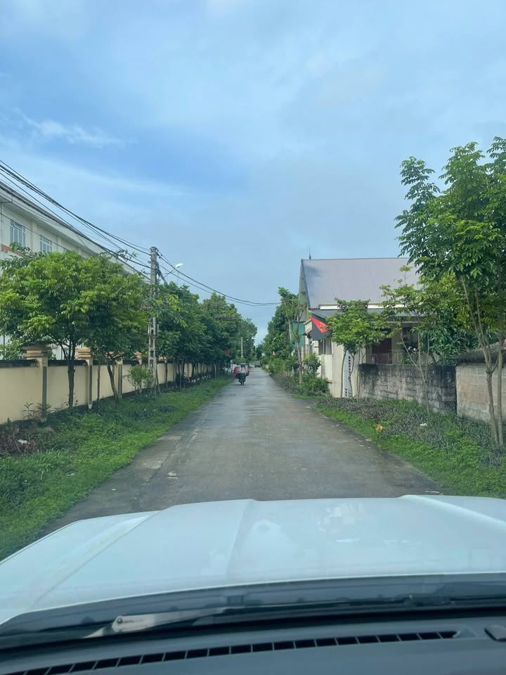 Đất nền Cẩm Lĩnh, Ba Vì 500m² - Đường ô tô tránh, gần trường học!