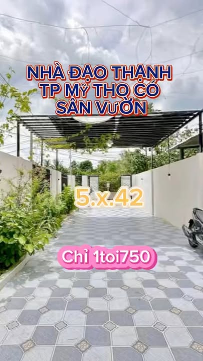 Nhà phố Đạo Thạnh, TP Mỹ Tho 210m² giá 1.75 tỷ - Sổ hồng đầy đủ, ô tô vào tận nơi!