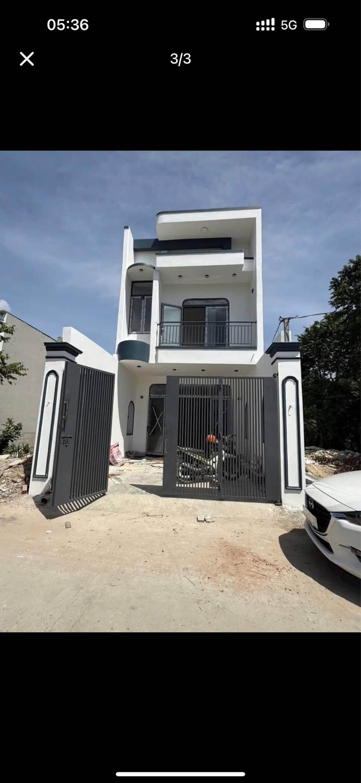 Nhà Phú Mỹ Thủ Dầu Một 100m² giá 4,2 tỷ - Nội thất đầy đủ, tiện nghi sống thoải mái!