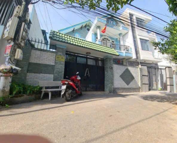 Bán biệt thự Rạch Dừa Vũng Tàu 180m² giá 8.99 tỷ - Nhà 3 tầng đẹp, chính chủ!