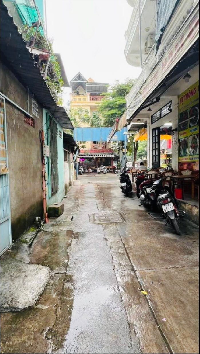 Nhà 4 Tầng Đường Thành Thái, Quận 10, 40m² giá 9.9 tỷ - Chính chủ bán gấp!