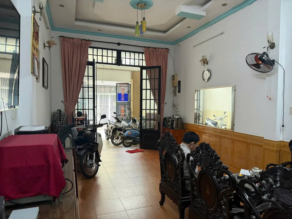 Nhà mặt tiền kinh doanh Huỳnh Thiện Lộc 76m² giá 12 tỷ - Dòng tiền ổn định 25 triệu/tháng!