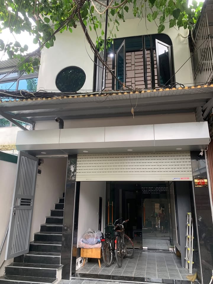 Phòng trọ 30m² tại Thái Hà - Giá thuê thỏa thuận, tiện nghi đầy đủ!