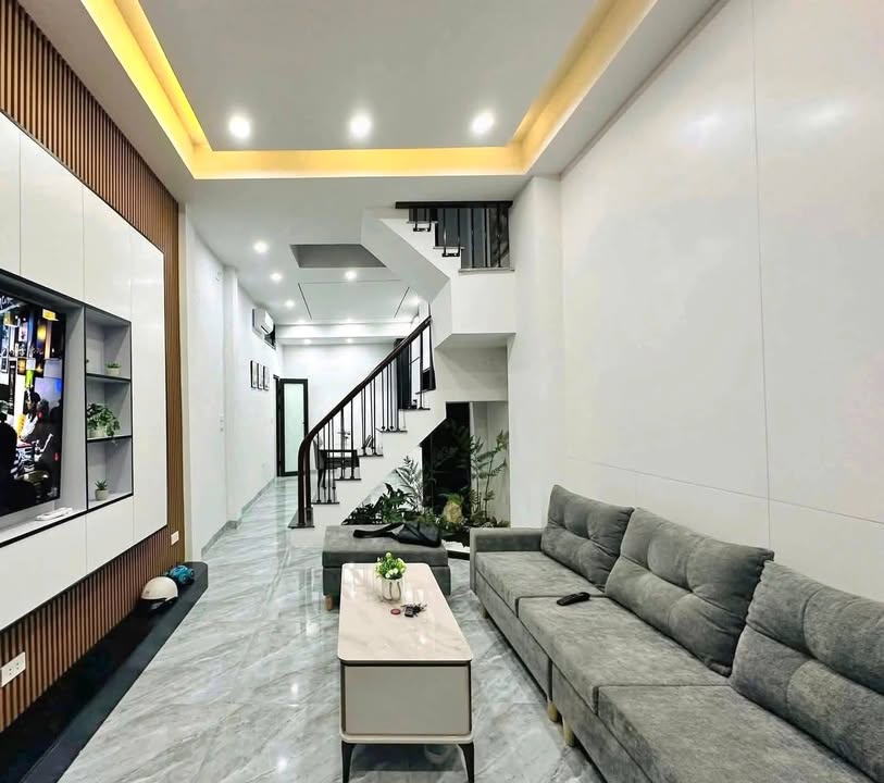 Nhà phố Tam Trinh, Hoàng Mai 43m² giá 7 tỷ - Chính chủ, sẵn sàng giao dịch!