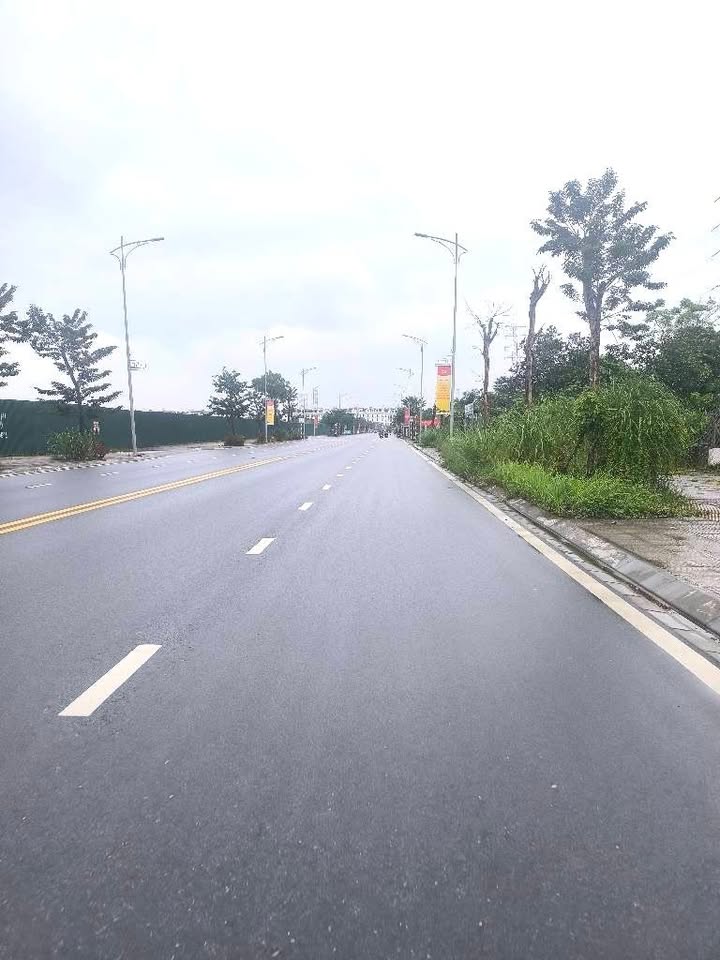 Nhà 2 tầng Thịnh Liệt, Hoàng Mai 53m² giá 10 tỷ - Ô tô vào tận nhà!