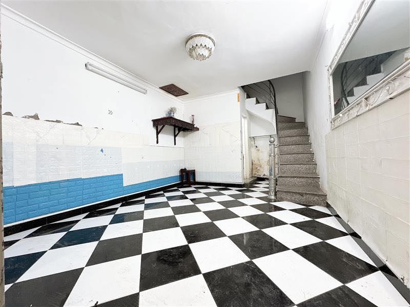 Bán Nhà Lĩnh Nam 21m² giá 1.6 tỷ - Chính Chủ, Ô Tô Gần