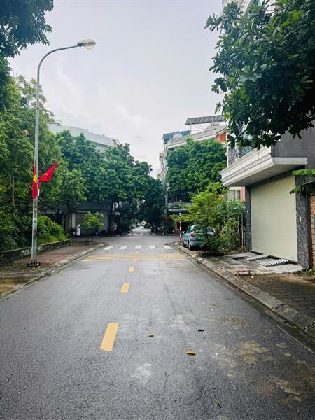 Đất ở Giang Biên, Long Biên 59m² - Ô tô tránh, vị trí đắc địa!