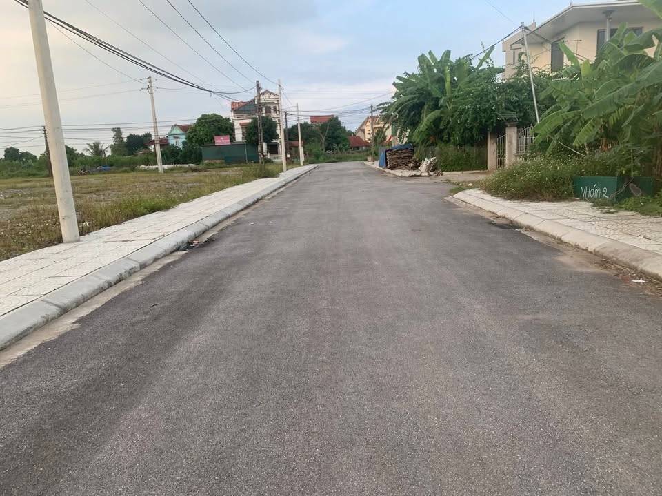 Đất đấu giá 200m² tại Phùng Nguyên, Lâm Thao - Giá chỉ 1.24 tỷ, vị trí đẹp!