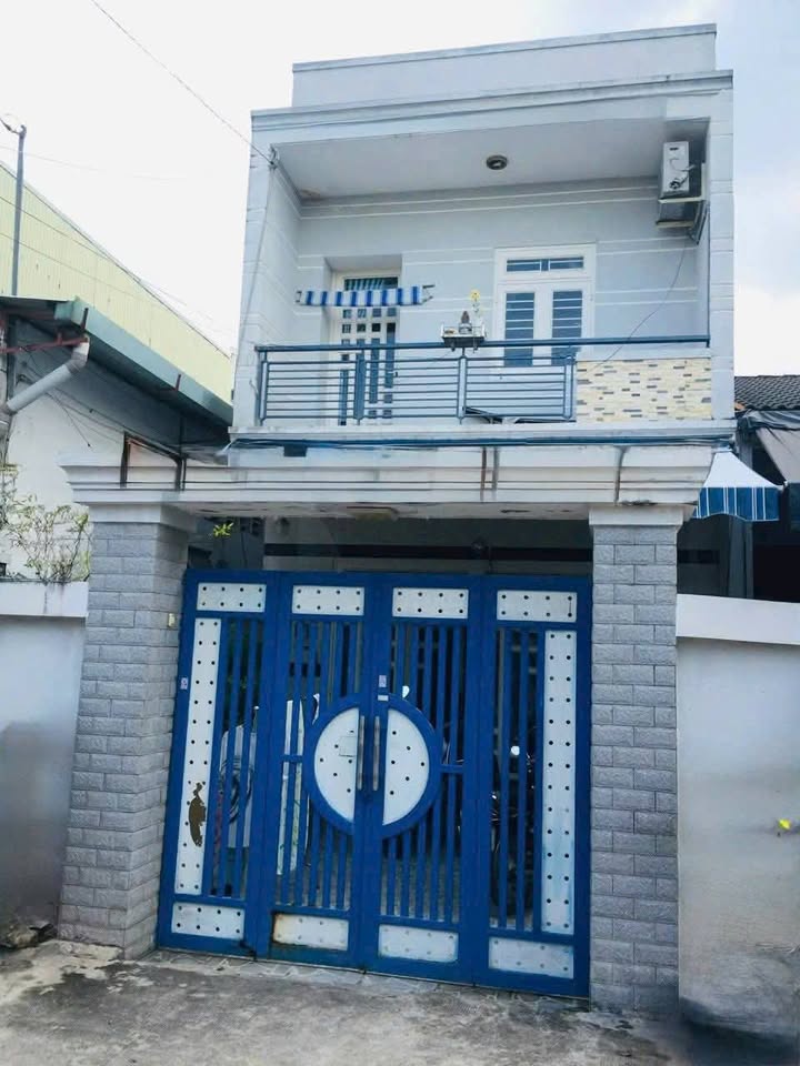 Nhà bán 115m² tại Bà Điểm, Hóc Môn - Sổ hồng riêng, giá 5.8 tỷ!