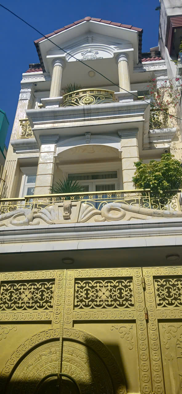 Biệt Thự Phố đường Hoa Bằng, Tân Sơn Nhì 126m² giá 14 tỷ - Sẵn sàng vào ở!