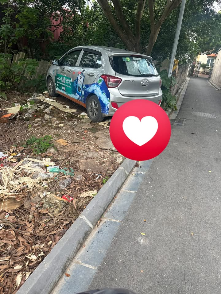 Đất Vân Nội 50m² giá 3.7 tỷ - Sổ đỏ chính chủ, đầu tư sinh lời!