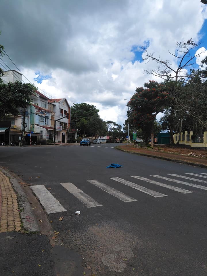 Nhà Bán Trung Tâm Bảo Lộc 80m² giá 2.5 tỷ - Vị trí đắc địa gần trường học!