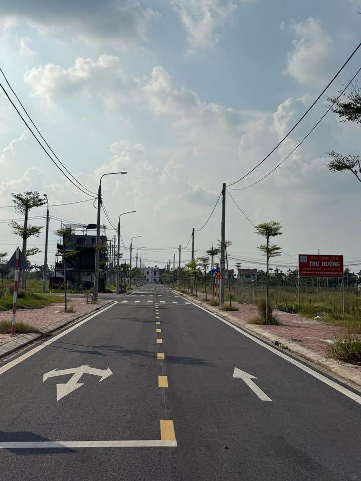 Đất nền Khu dctt Hải Phương, Yên Định, 100m² giá 2 tỷ - Cơ hội đầu tư tuyệt vời!