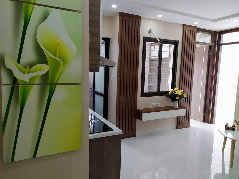 Căn hộ CCMN Hồng Mai 37m² giá 1.5 tỷ - Ô tô đỗ cửa, full nội thất!