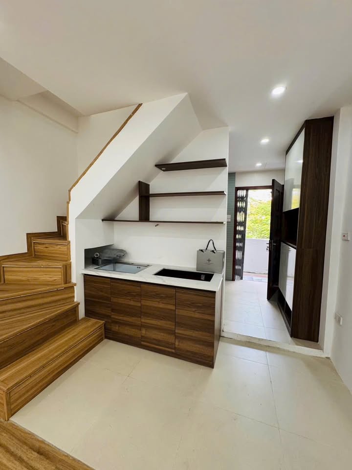 Căn hộ Tập thể Kim Liên Đống Đa 30m² - Nhà đẹp ở ngay, giá thỏa thuận!