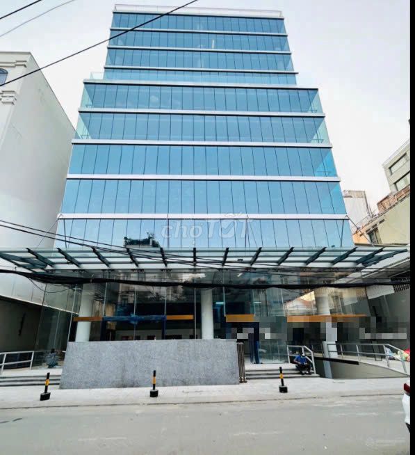 Tòa nhà mặt tiền Tô Hiến Thành, quận 10 - Diện tích 4000m² - Cho thuê giá 400 triệu
