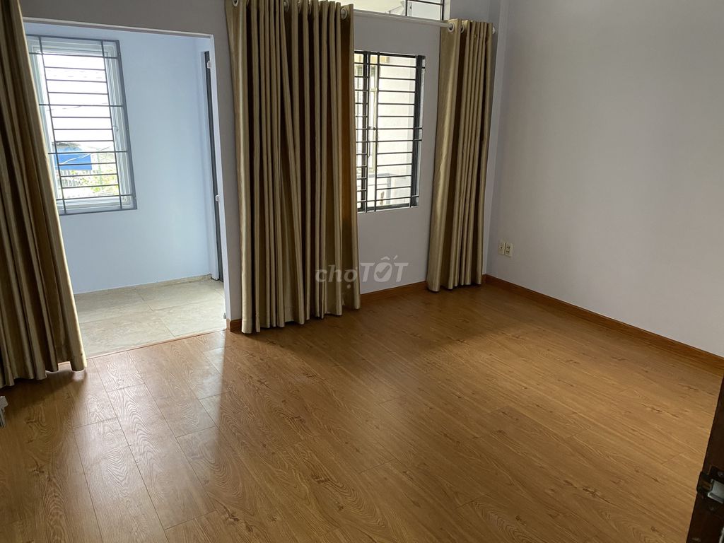 Bán nhà Phạm Văn Đồng P13 Bình Thạnh 63m² giá 6.6 tỷ - Đầu tư sinh lời ngay!