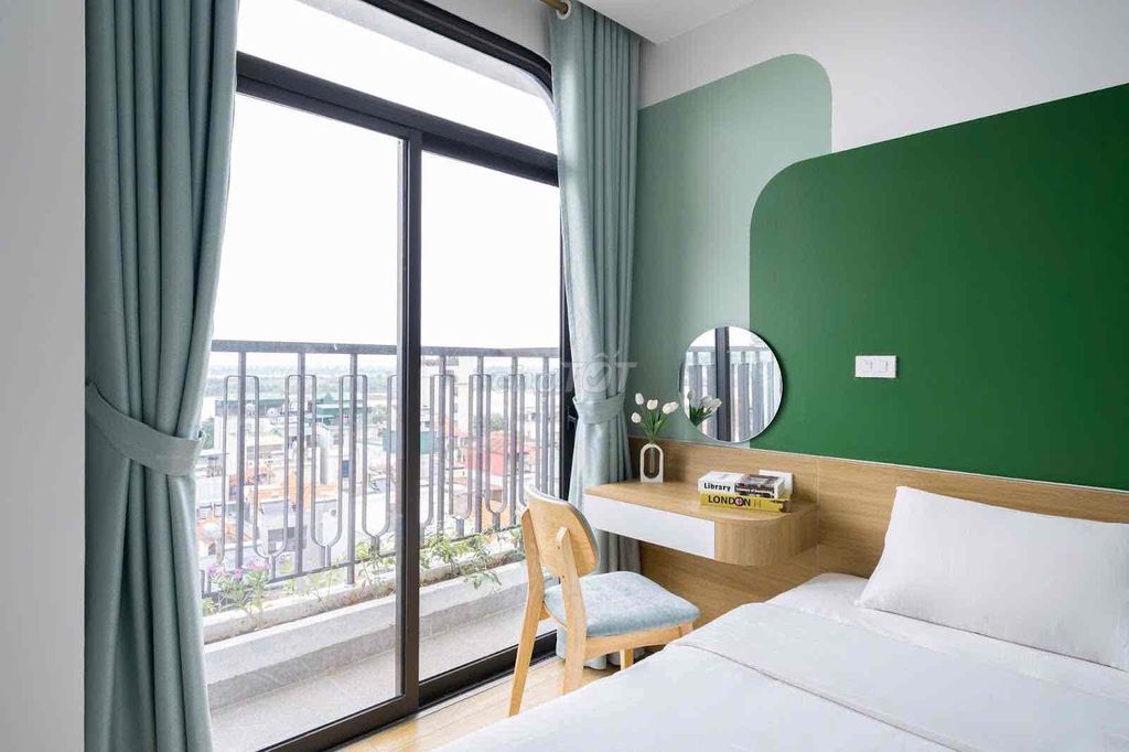 Căn hộ cho thuê 2PN Phú Thượng 420m² giá 12 triệu - View sông Hồng thoáng đãng!