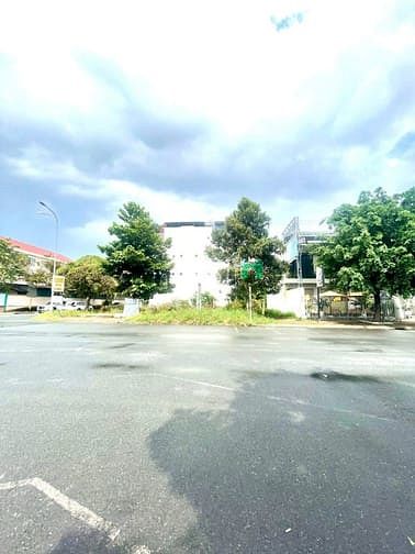 Bán 4 nền đất góc 2 mặt tiền đường Hoàng Văn Thái, KDC Hưng Phú - Cơ hội đầu tư sinh lời!