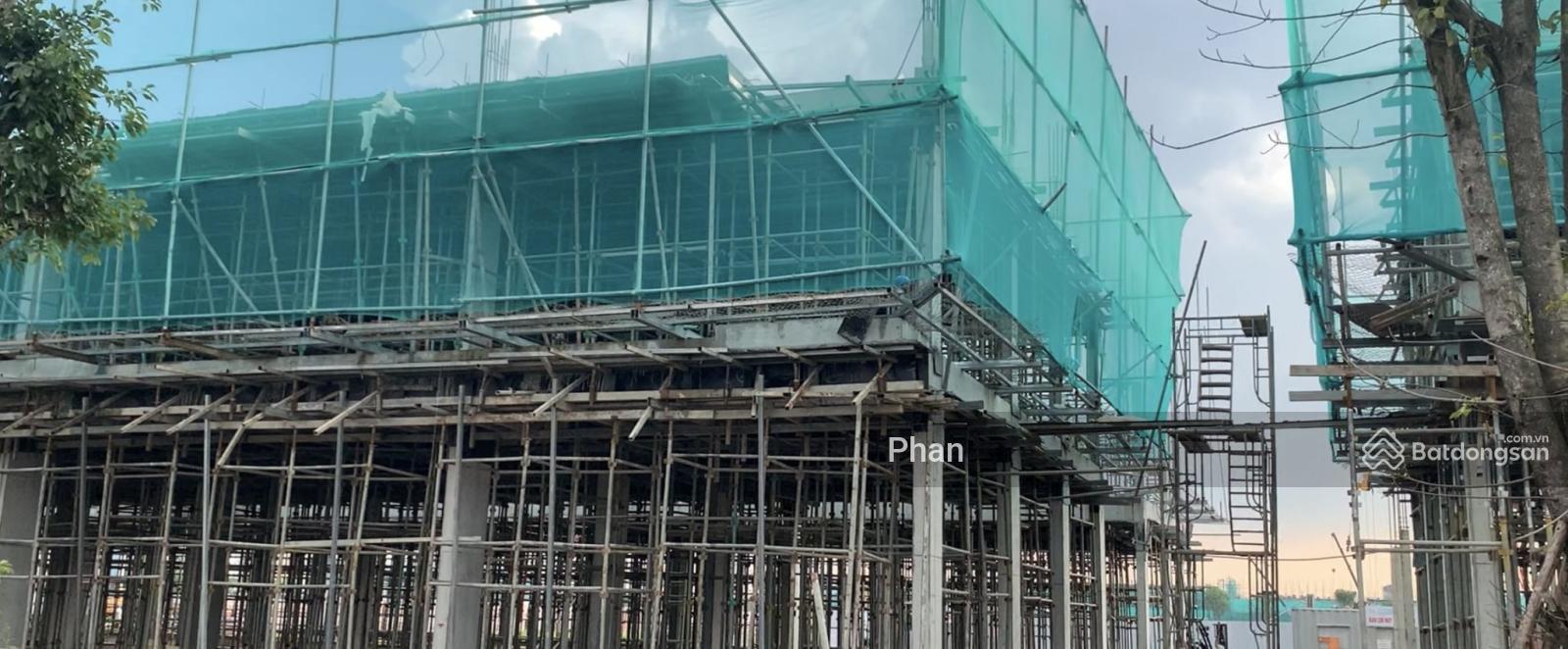 Nhà liền kề tại Vinhomes Đan Phượng 104m² và 122m² giá chỉ 16.6 tỷ - Cần tiền gấp!