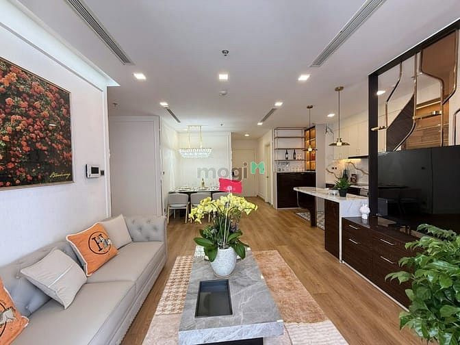 Căn hộ chung cư P2-01, Bình Thạnh 94m² giá 3.5 tỷ - Full nội thất đẹp, view sông thoáng mát!